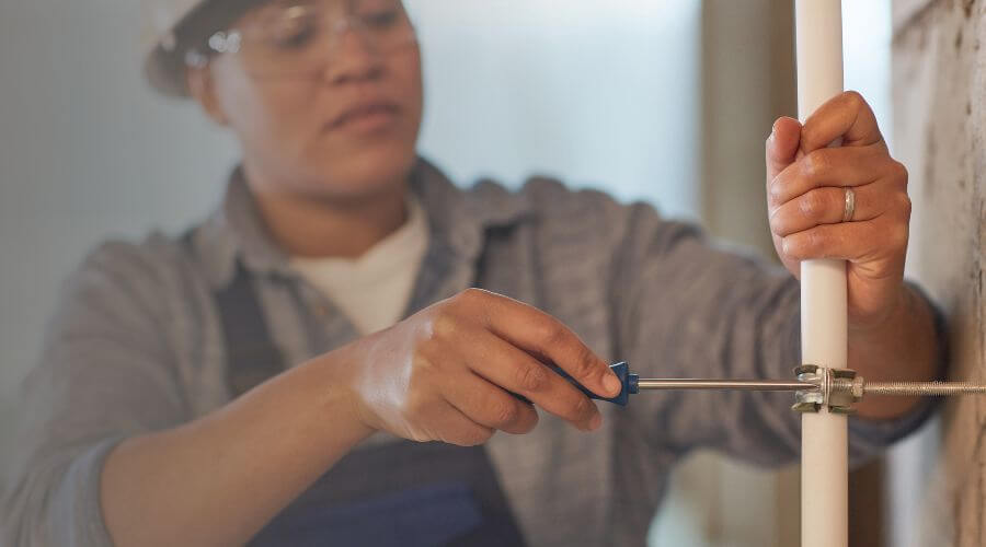 Professional industrial roofing company in Lostant, IL